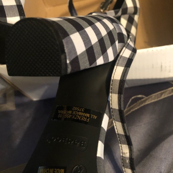 New Women's classic open toe chunky  heel - Picture 2 of 4